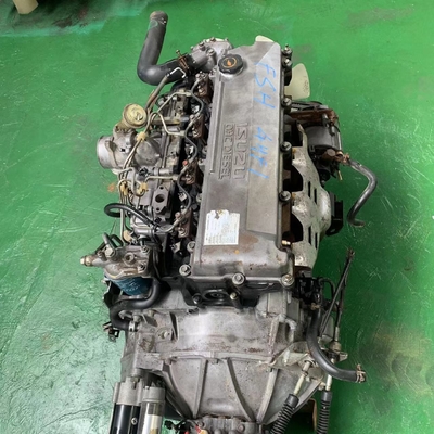 Euro 5 136 Hp 6 Speed Manual 4HF1 Isuzu Engine For Vans Application Engine Parts