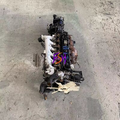 Good price Used Isuzu 6BD1 Diesel Engine Assembly with 6 Cylinders and Water-cooled for Construction Machinery online