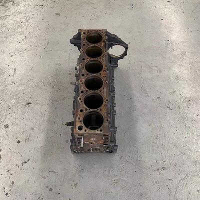 Good price Wholesale Used 6HK1 Euro 3 Japanese Original 6-Cylinder Diesel Engine Long Block Second-Hand Cylinder Assembly online